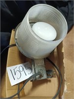 Flood Lamp - Plug In