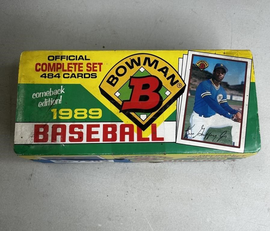 Official 1989 baseball cards