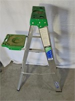 Small Painter's Ladder