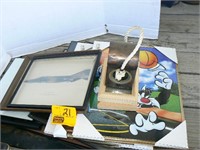 POSTER AND PICTURE FRAMES, MCDONNELL JET PICTURE