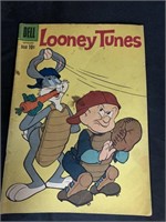 VINTAGE LOONEY TUNES 10 CENT COMIC BOOK
