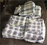 Three Sets Twin Flannel Sheets