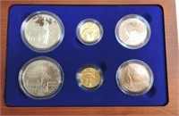1986 Liberty proof & unc set with 2 - $5 gold,