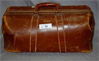 Vintage Leather Suitcase / Carry Bag
