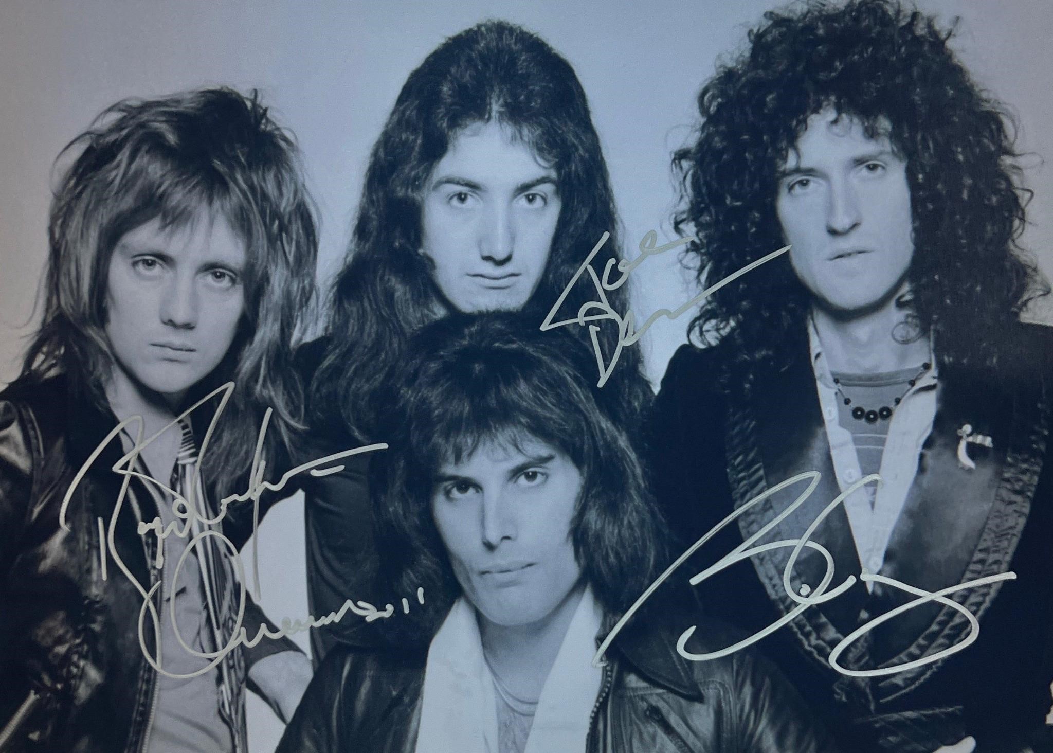 Autograph Signed COA Music and Band Legends 8 X 12 Photos X