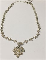Rhinestone And Pearl Pendant Necklace