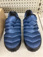 The North Face size 11 mens Thermoball traction