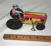 Wind-up Tin Tractor-Walt Reach