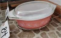 Pyrex Casserole, Pink Daisy, Clear Lid