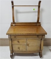 Chittenden & Eastman Co. Wash Stand