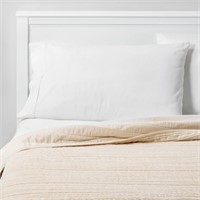 King Clipped Textured Quilt Cream - Threshold
