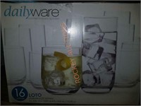 Dailyware 15 Piece Glass Set