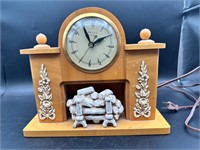 United Clock co 1950’s Mantle Clock with Fireplace