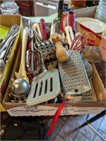 tray lot of kitchen tools