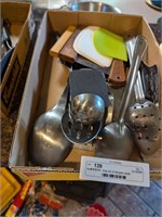 tray lot of kitchen tools