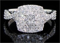 Cushion Cut 1.00 ct VS Lab Diamond Ring