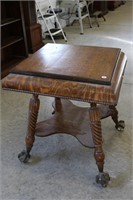 Hooded Parlor Table with Large Glass feet