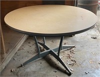 48" Round Institutional Table