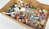 MODERN & VINTAGE ESTATE COSTUME JEWELRY BOX #3