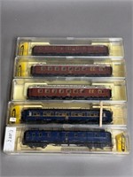 Five Trix HO Passenger Cars