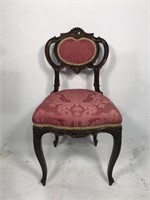 Small Vintage Chair - Pequena Cadeira Vintage