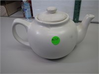 Vintage Tea Pot  5&1/2"