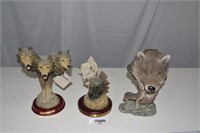 Three Statues - Wolves and Bison