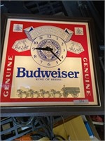 Budweiser king of beers related clock works