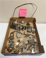 Old Locks & Keys Lot