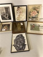 Lot of old vintage pictures in frames