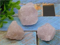 ROSE QUARTZ ROCK STONE LAPIDARY SPECIMEN