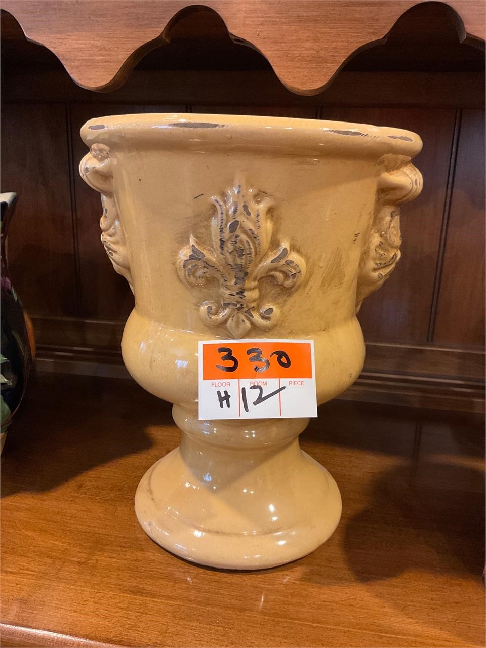 French Provincial Planter