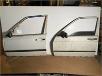 2 Mercedes Doors