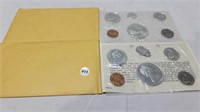 2 silver 1967 Canadian uncirculated coin sets