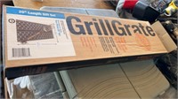 GrillGrate Gift Set 2 Grate Panels 20x10 and Tool