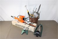 B & D Hedge Trimmer, Garden Tools