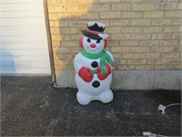 30" snowman blow mold.