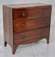 Mahogany 3 drawer chest, solid ends, flat French