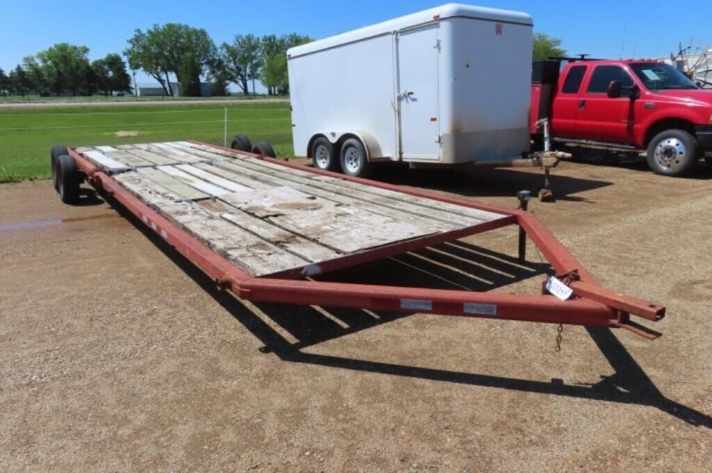Donahue 28' Implement Trailer #