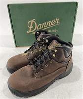 New Women’s 6 DANNER Caliper Waterproof Boots