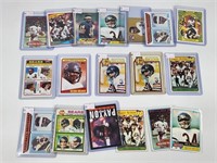 (18) WALTER PAYTON FOOTBALL CARDS