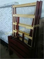 Twin bunk beds (frame & 2 mattresses included)