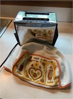 Proctor Silex Toaster w. Cover Model # T204B