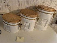 WOOD TOP 3 PC. CANISTER SET