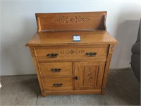 CARVED WOODEN WASH STAND