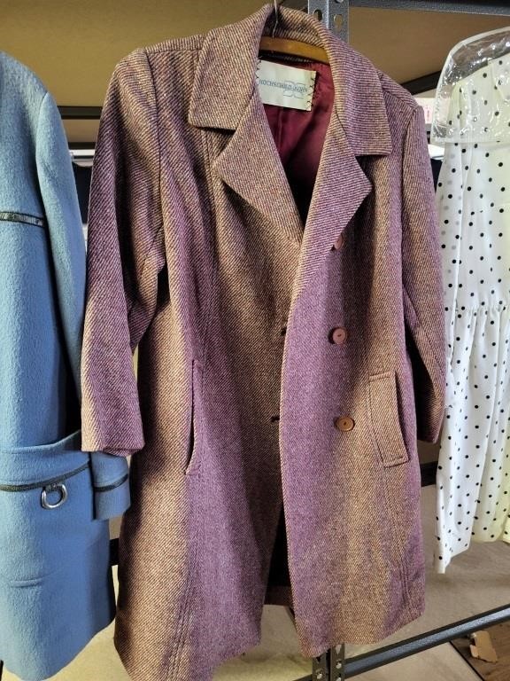 VTG Hochschild/Kohn Fuscia Coat