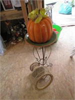 BASKET BIRD BATH, PUMPKIN