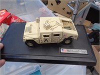 DIECAST HUMVEE