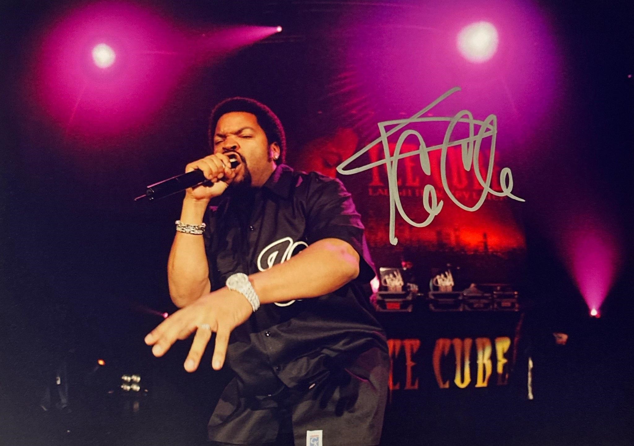 Autograph COA Ice Cube Photo