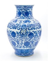 Large Chinese Blue & White Vase.